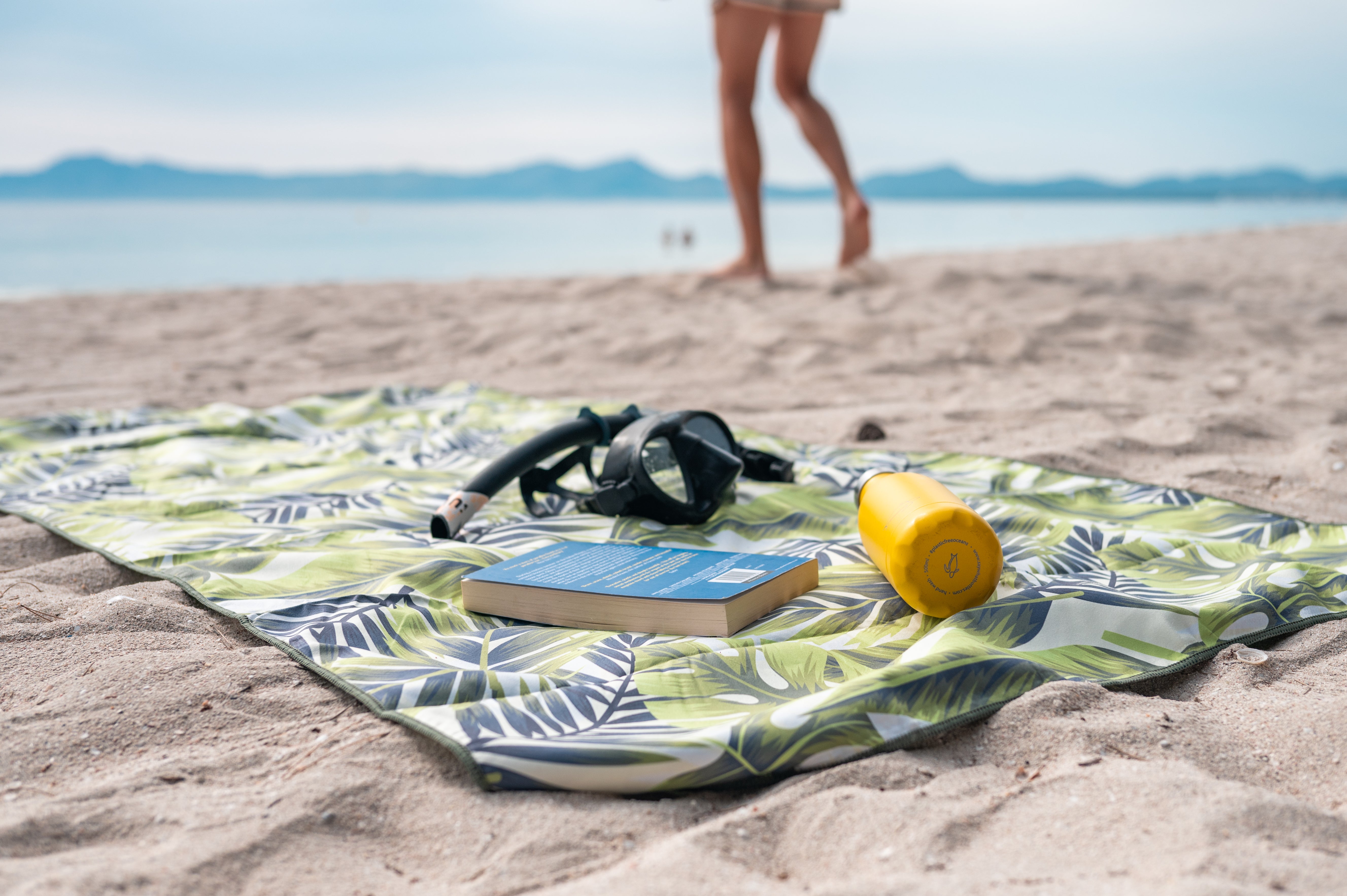 New Released-4Monster Quick Dry Beach Towel Palm Leaves Series