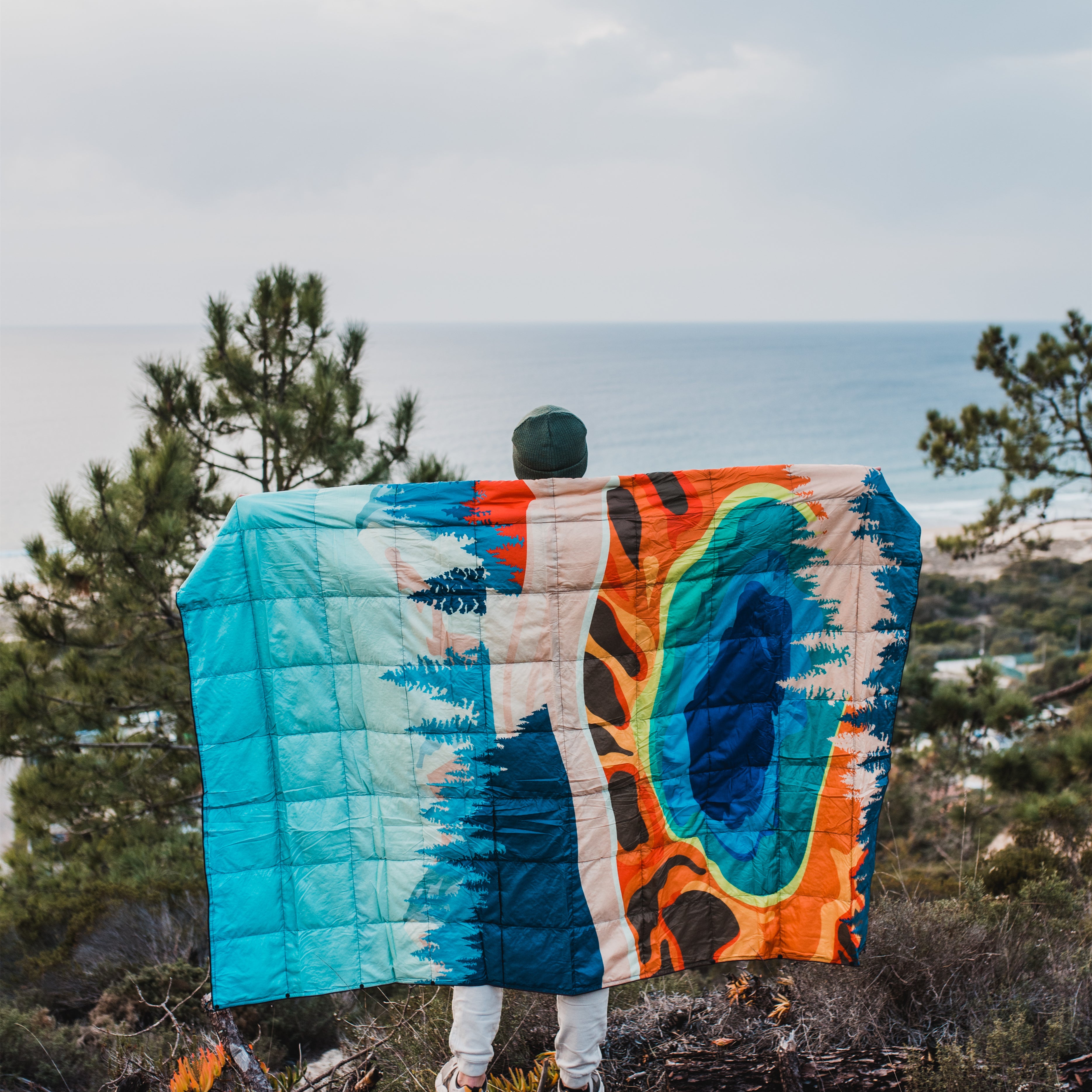 4Monster Down Puffy Camping Travel Blanket - Yellowstone National Park Camping Blanket 4monster outdoor 1-Person (54 x 80”)