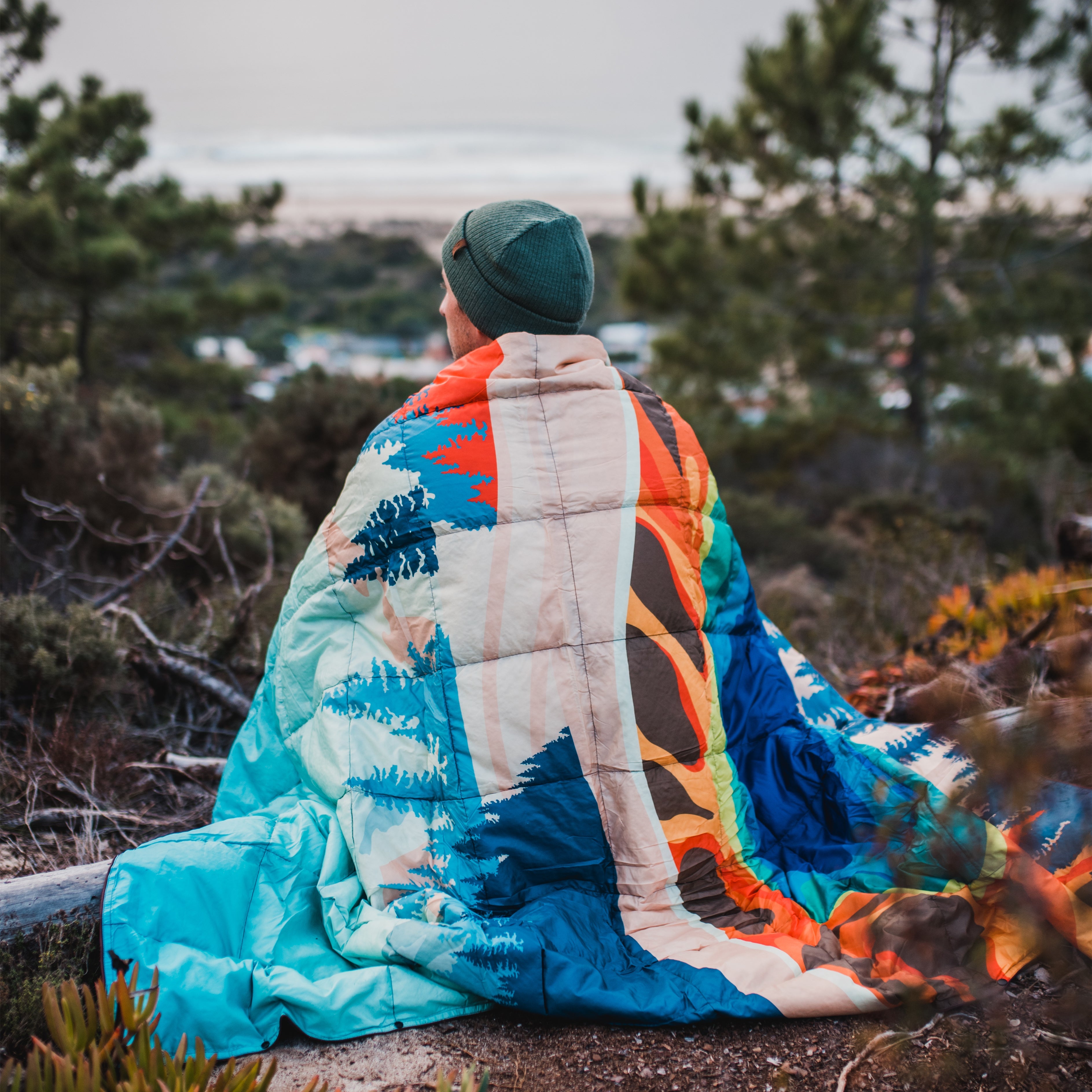 4Monster Down Puffy Camping Travel Blanket - Yellowstone National Park Camping Blanket 4monster outdoor