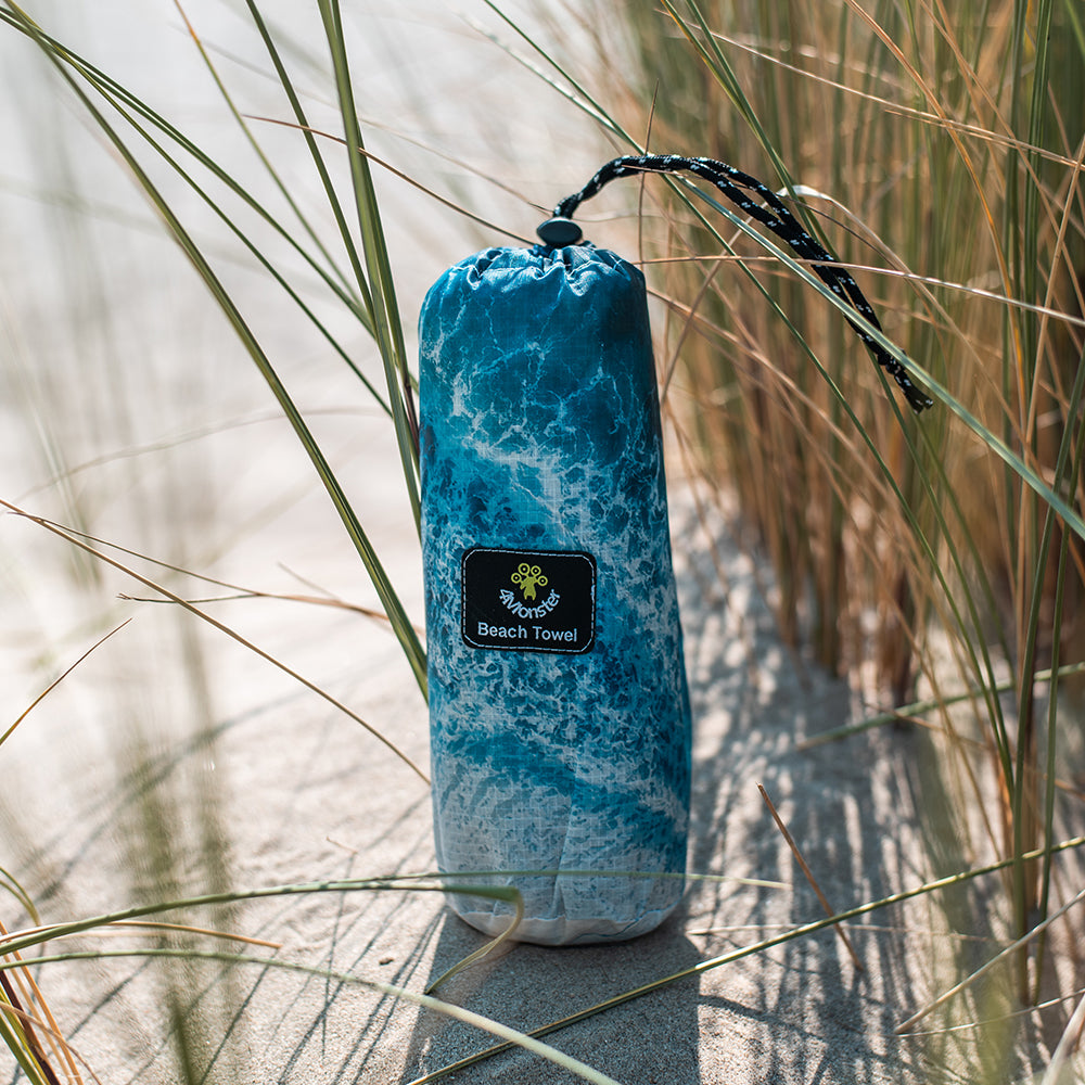 4Monster Hiking Lightweight Travel Backpack 24L + Ocean Series Microfiber Beach Towel 4monster outdoor